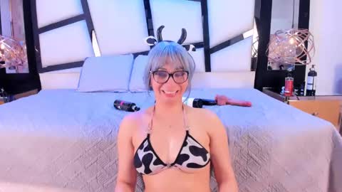 Manelyk online show from 25, 5, 2026