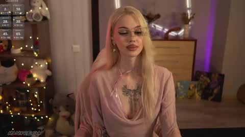 Snapshot of manifreyja chatting on 5, 6, 2026 Amelie online show from 5, 6, 2026