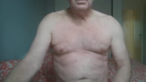 Snapshot of manngrossbite chatting on 30, 4, 2026 manngrossbite online show from 30, 4, 2026