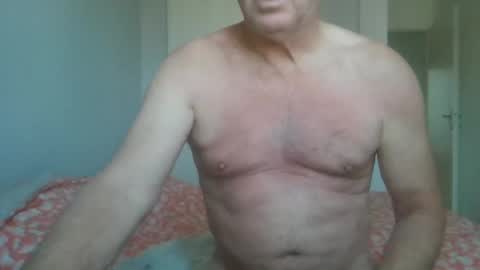 Snapshot of manngrossbite chatting on 24, 5, 2026 manngrossbite online show from 24, 5, 2026