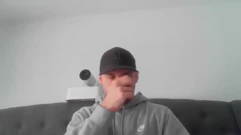 manop01 online show from 22, 3, 2026