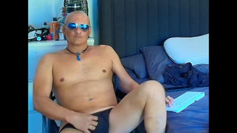 Snapshot of mantis011 chatting on 26, 1, 2025 ausie baby online show from 26, 1, 2025