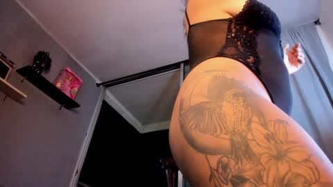 manuela_jaramillo online show from 21, 2, 2025