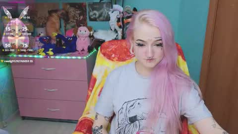 Snapshot of manuela_unicorn chatting on 12, 9, 2025 Manuela online show from 12, 9, 2025