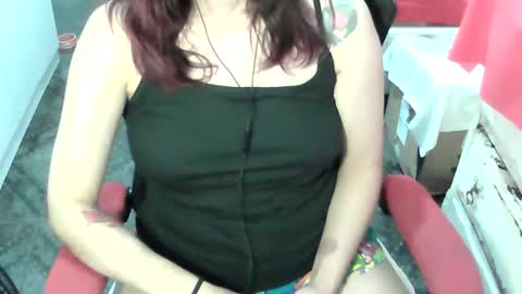 Snapshot of manuescarlate13 chatting on 20, 2, 2026 Manu Escarlate online show from 20, 2, 2026