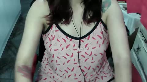 Manu Escarlate online show from 20, 3, 2026