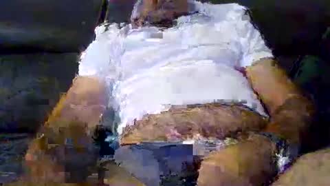 Snapshot of manuv chatting on 4, 10, 2025 manuv online show from 4, 10, 2025