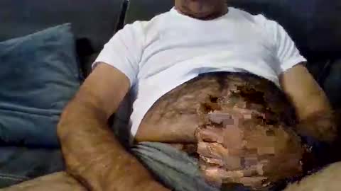 Snapshot of manuv chatting on 10, 10, 2025 manuv online show from 10, 10, 2025