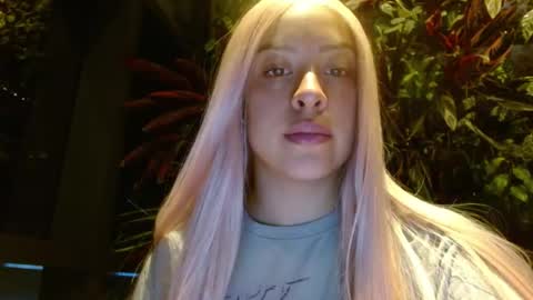   online show from 12, 4, 2026