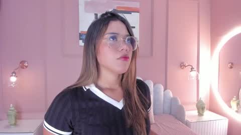 Snapshot of mara_brooks chatting on 9, 3, 2025 Mara online show from 9, 3, 2025