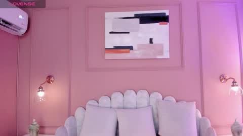 Snapshot of mara_brooks chatting on 13, 9, 2025 Mara online show from 13, 9, 2025