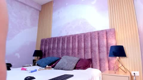 maralinette22 online show from 6, 3, 2026