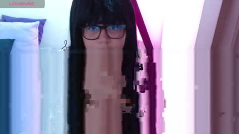 Mara Silk online show from 21, 4, 2026