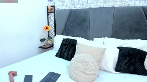 Maray Lous  online show from 27, 11, 2025