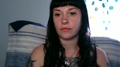 MarcelineAltaria online show from 22, 12, 2025