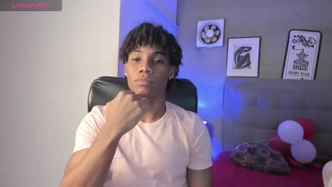 Snapshot of marcelo_dosantos77 chatting on 20, 2, 2025 MARCELO online show from 20, 2, 2025
