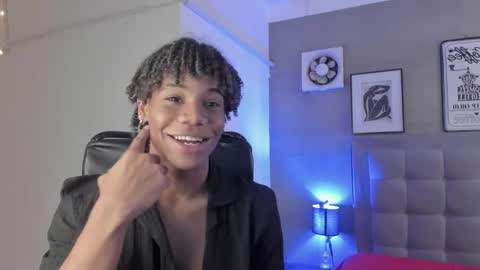 Snapshot of marcelo_dosantos77 chatting on 28, 2, 2025 MARCELO online show from 28, 2, 2025
