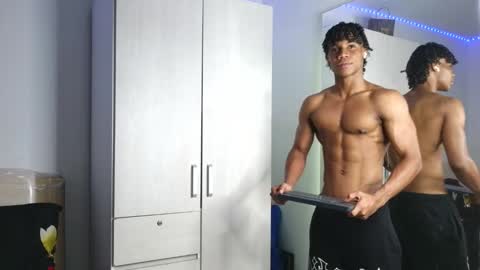 Snapshot of marcelo_dosantos77 chatting on 30, 9, 2025 MARCELO online show from 30, 9, 2025