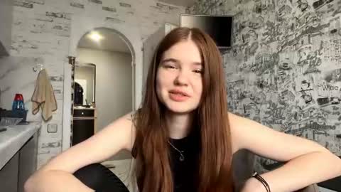 Snapshot of marcibellehumeur chatting on 1, 7, 2026 Mira online show from 1, 7, 2026