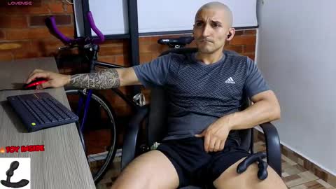 Marck  Independent model  online show from 14, 11, 2025