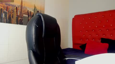 Snapshot of marcoviolet chatting on 7, 6, 2026 marcoviolet online show from 7, 6, 2026