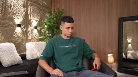 Snapshot of marcoyethan chatting on 1, 10, 2025 Marco and Ethan online show from 1, 10, 2025