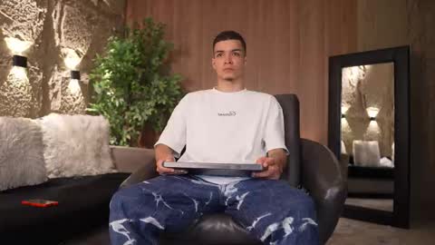 Snapshot of marcoyethan chatting on 10, 11, 2025 Marco and Ethan online show from 10, 11, 2025