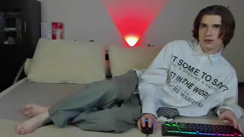 Marcus Jones online show from 18, 12, 2024