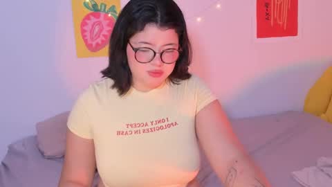 Snapshot of marcy_grey chatting on 1, 10, 2025 danna online show from 1, 10, 2025