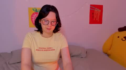 Snapshot of marcy_grey chatting on 27, 11, 2025 danna online show from 27, 11, 2025