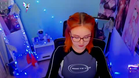 Snapshot of margaret_red chatting on 20, 12, 2024 Margaret online show from 20, 12, 2024