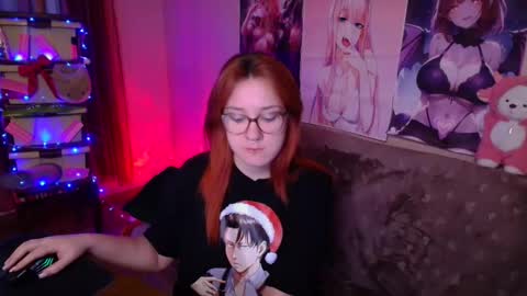 Snapshot of margaret_red chatting on 20, 12, 2025 Margaret online show from 20, 12, 2025