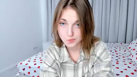 Mia online show from 15, 3, 2026