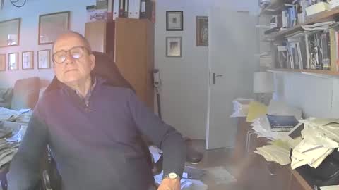 Snapshot of marginalie chatting on 13, 2, 2025 marginalie online show from 13, 2, 2025