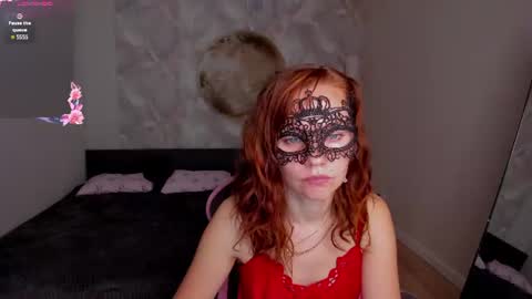 Margo Kellly online show from 20, 7, 2026
