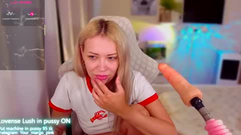 Snapshot of margohotty chatting on 19, 7, 2026 Margo for you online show from 19, 7, 2026