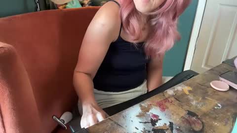 Elle online show from 15, 12, 2025