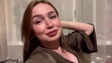 Chloe online show from 13, 6, 2026