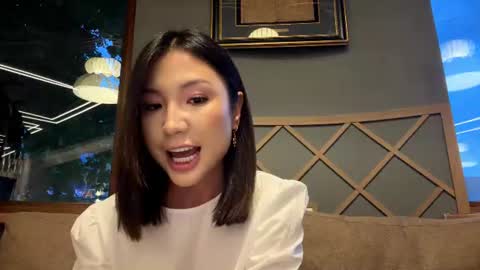Lily online show from 9, 6, 2026