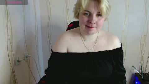 Mari online show from 8, 4, 2026