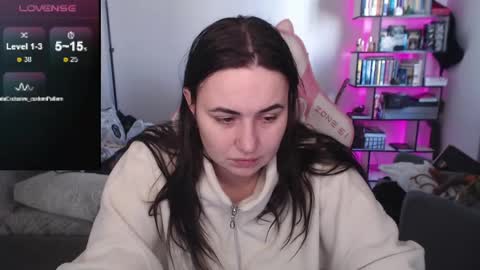 mari moore online show from 17, 4, 2026