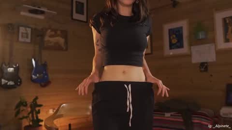 Snapshot of maria_alfonsina_ chatting on 8, 10, 2025 Alfonsina online show from 8, 10, 2025