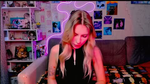 Snapshot of maria_hunt chatting on 6, 12, 2024 Maria online show from 6, 12, 2024
