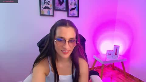 Snapshot of mariaan_m chatting on 6, 2, 2026 Leidy online show from 6, 2, 2026