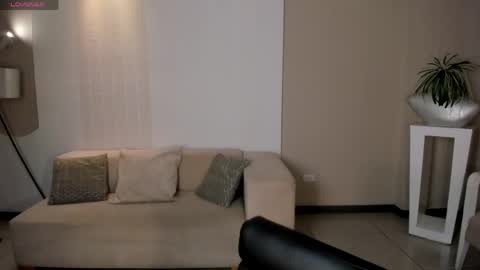 Snapshot of mariaherrera_ chatting on 1, 5, 2026 MARIA HERRERA online show from 1, 5, 2026