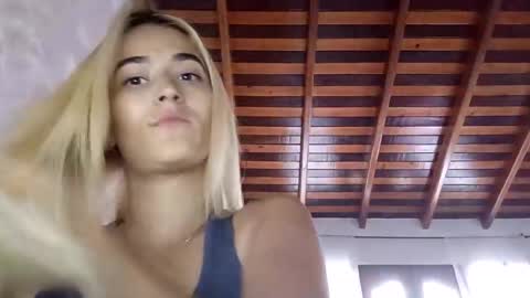 mariam_arango online show from 8, 6, 2026