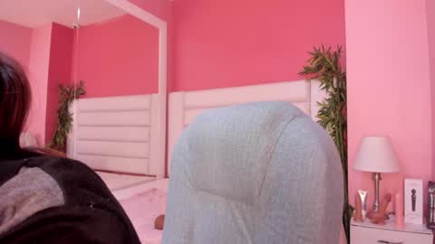Snapshot of mariam_scott18 chatting on 21, 11, 2025 Mariam online show from 21, 11, 2025