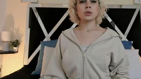 Snapshot of marian_pinzon chatting on 21, 9, 2025 Marian online show from 21, 9, 2025