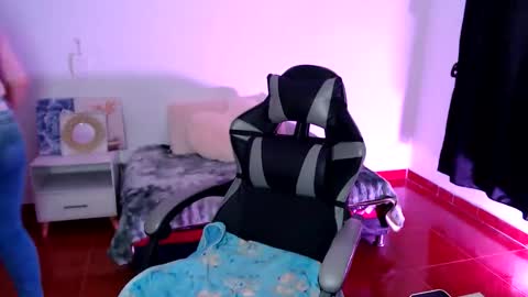 mariana__666 online show from 2, 11, 2025