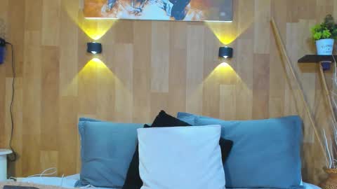 Mariana Angel online show from 4, 3, 2026